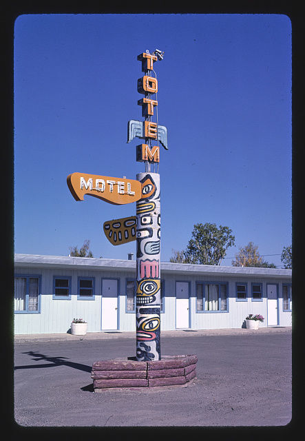 Totem Motel